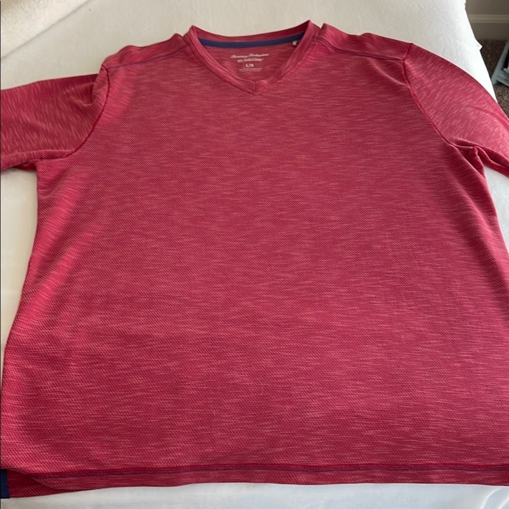 Men’s Tommy Bahama IslandZone Red V-Neck Shirt